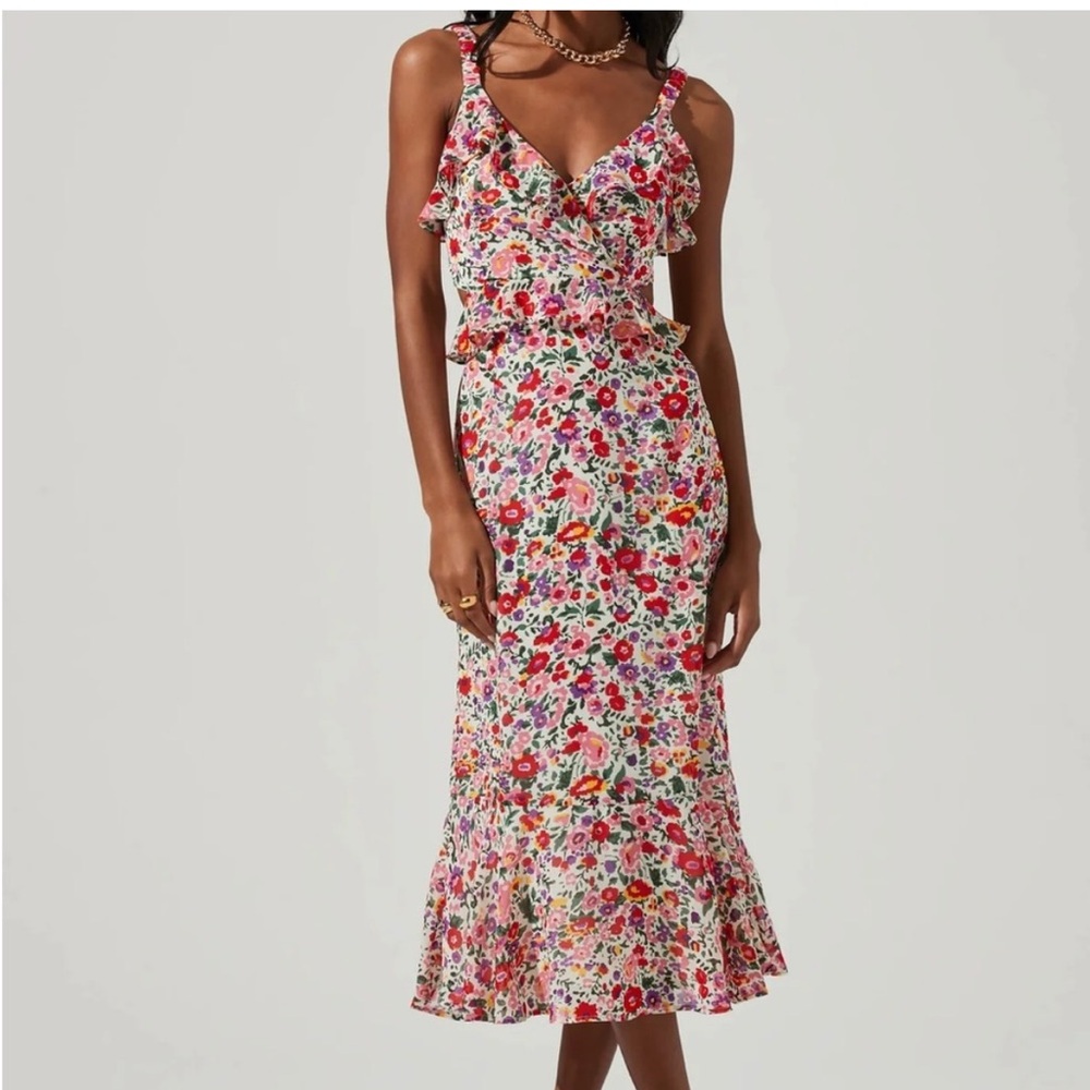 Astr The Label wildflower Floral Dress